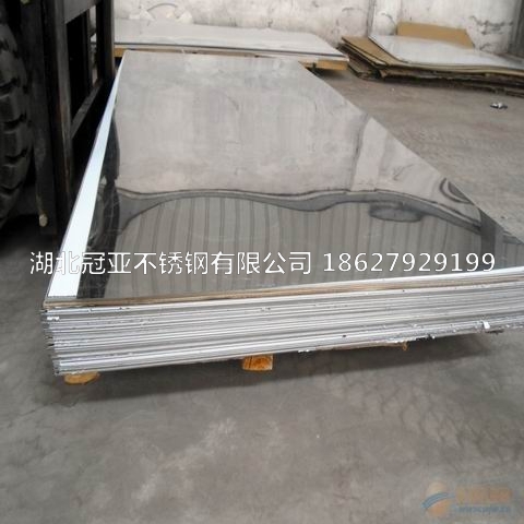 武漢不銹鋼消毒柜應(yīng)用時(shí)需注意些什么